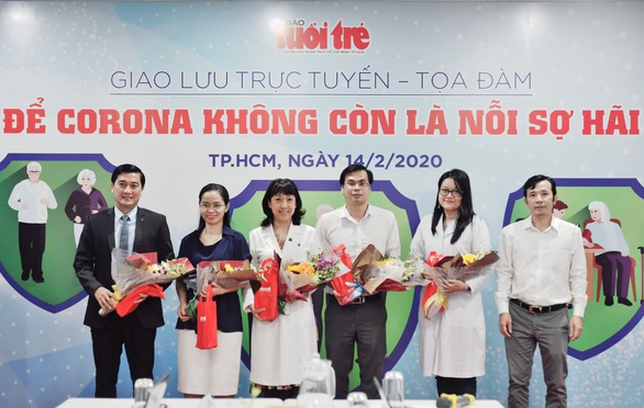 Đeo khẩu trang không đúng cách: coi chừng tăng nguy cơ lây bệnh - Ảnh 1. Đeo khẩu trang không đúng cách: coi chừng tăng nguy cơ lây bệnh - Ảnh 1.
