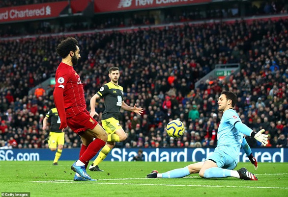 Đè bẹp Southampton, Liverpool bỏ xa Man City 22 điểm - Ảnh 3. Đè bẹp Southampton, Liverpool bỏ xa Man City 22 điểm - Ảnh 3.