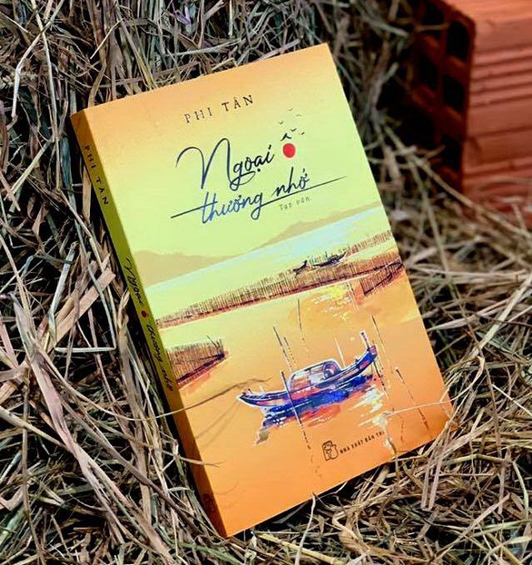 Ngoại ô thương nhớ của Phi Tân: Làng ơi!... - Ảnh 1. Ngoại ô thương nhớ của Phi Tân: Làng ơi!... - Ảnh 1.