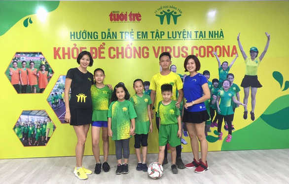 Chương trình cùng tập luyện Khỏe để chống virus Corona với Tuổi Trẻ - Ảnh 1. Chương trình cùng tập luyện Khỏe để chống virus Corona với Tuổi Trẻ - Ảnh 1.