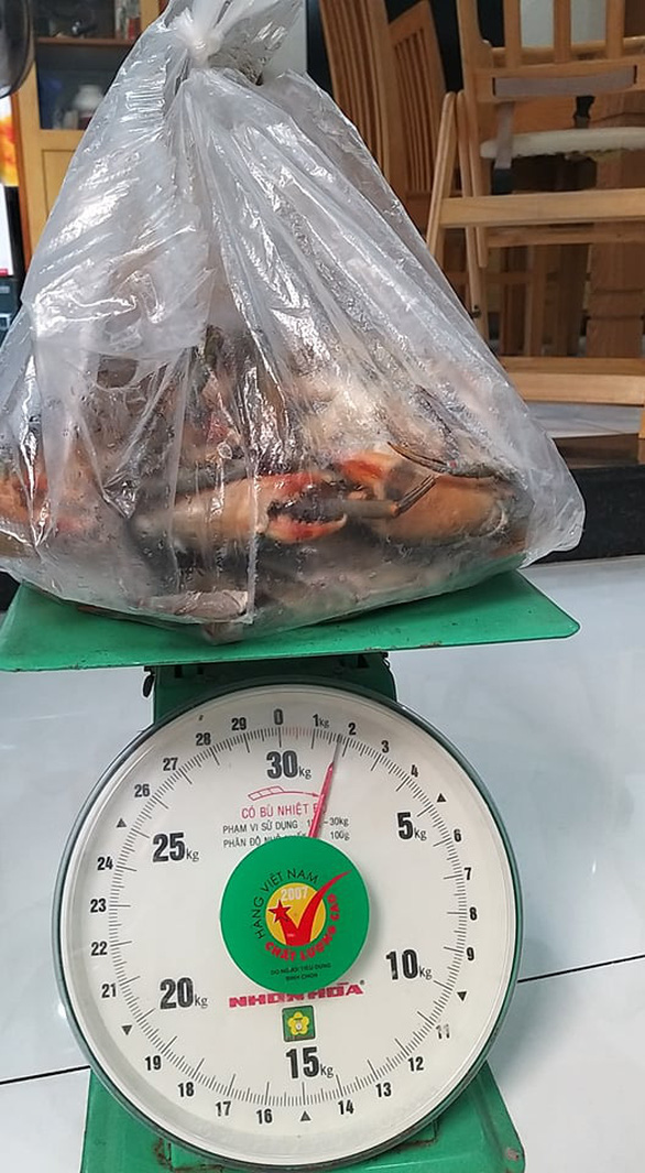 Xài 1,5kg dây bự chảng để trói… 6 con cua bé bé - Ảnh 4.