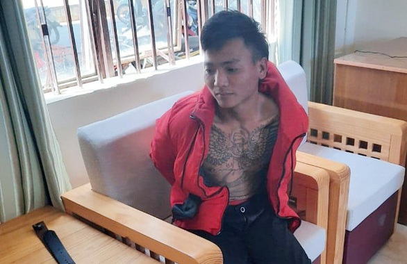 Lái ôtô đi cướp tài sản của du khách, bị bắt nóng trong hai giờ - Ảnh 1. Lái ôtô đi cướp tài sản của du khách, bị bắt nóng trong hai giờ - Ảnh 1.