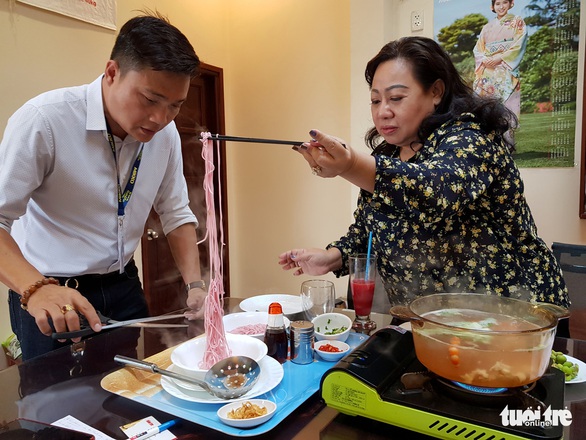 Thanh long, dưa hấu ‘bỗng dưng’ thành nguyên liệu ‘hot’ - Ảnh 1. Thanh long, dưa hấu ‘bỗng dưng’ thành nguyên liệu ‘hot’ - Ảnh 1.