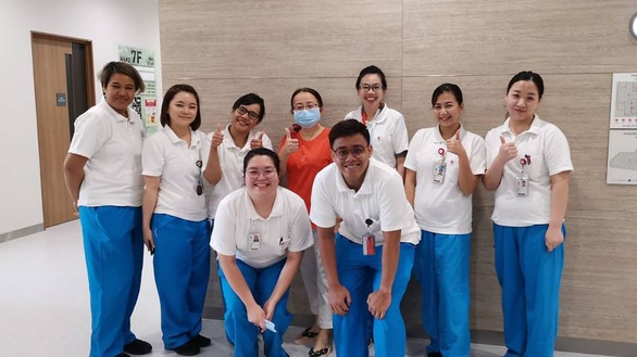 Chính trị gia Singapore tự giảm 1 tháng lương để chia sẻ với dân mùa corona - Ảnh 1. Chính trị gia Singapore tự giảm 1 tháng lương để chia sẻ với dân mùa corona - Ảnh 1.