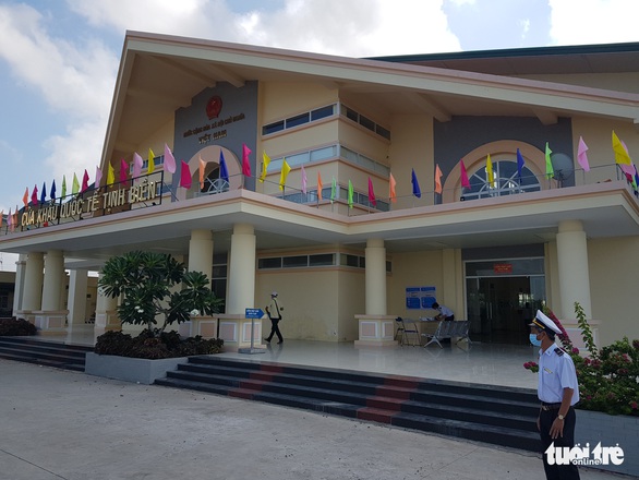 An Giang siết chặt quản lý đường biên giới với Campuchia phòng dịch corona - Ảnh 1. An Giang siết chặt quản lý đường biên giới với Campuchia phòng dịch corona - Ảnh 1.