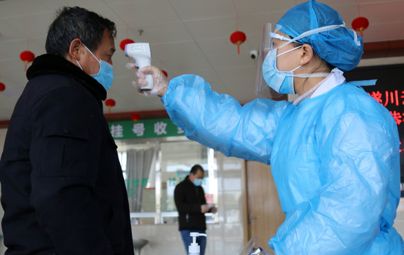 Phát hiện ổ dịch corona ngay trong bệnh viện ở Bắc Kinh - Ảnh 1.