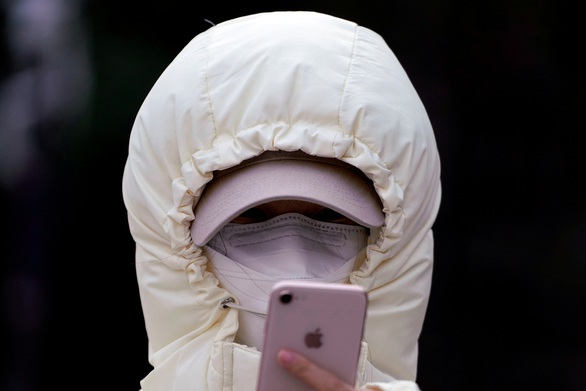 Trung Quốc lập app chỉ điểm tận con phố có virus corona - Ảnh 1. Trung Quốc lập app chỉ điểm tận con phố có virus corona - Ảnh 1.