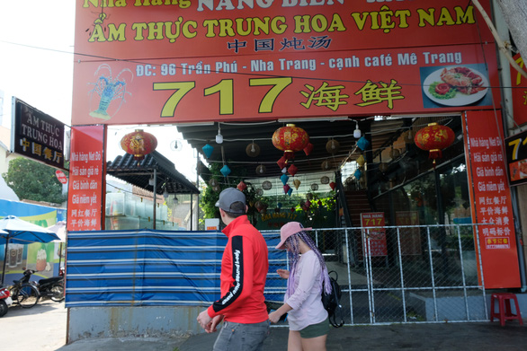 Du lịch Nha Trang trầm lắng, cửa hàng đóng im ỉm vì vắng khách Trung Quốc - Ảnh 3. Du lịch Nha Trang trầm lắng, cửa hàng đóng im ỉm vì vắng khách Trung Quốc - Ảnh 3.
