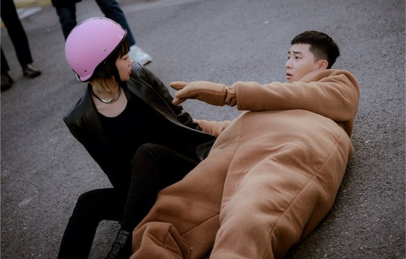 Park Seo Joon tái xuất màn ảnh với vai cựu tù nhân trong Itaewon Class