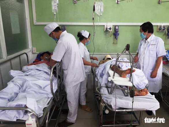 Thang máy nhà dân rơi, 1 người chết, 2 người trọng thương - Ảnh 1. Thang máy nhà dân rơi, 1 người chết, 2 người trọng thương - Ảnh 1.