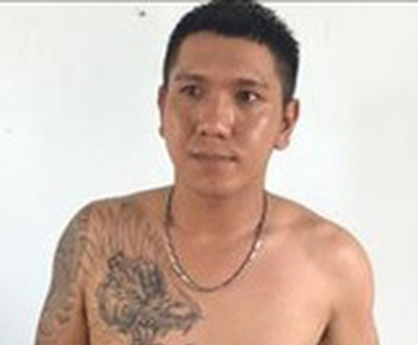 Bắt thêm 2 nghi phạm trong nhóm xách súng côn, đi xe tải ăn trộm - Ảnh 1. Bắt thêm 2 nghi phạm trong nhóm xách súng côn, đi xe tải ăn trộm - Ảnh 1.