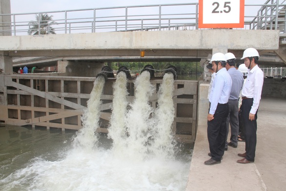EVN SPC tăng cường cấp điện chống hạn mặn tại miền Tây Nam Bộ - Ảnh 4. EVN SPC tăng cường cấp điện chống hạn mặn tại miền Tây Nam Bộ - Ảnh 4.