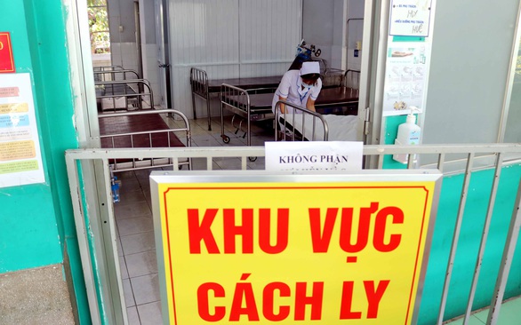 Bịt lỗ hổng ở cửa khẩu để phòng người nhiễm corona nhập cảnh - Ảnh 3. Bịt lỗ hổng ở cửa khẩu để phòng người nhiễm corona nhập cảnh - Ảnh 3.