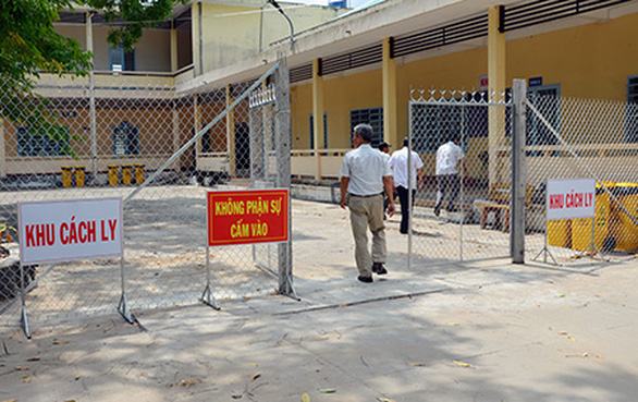 Hau Giang tracks a woman sharing a car with patient 1440 - Photo 1.