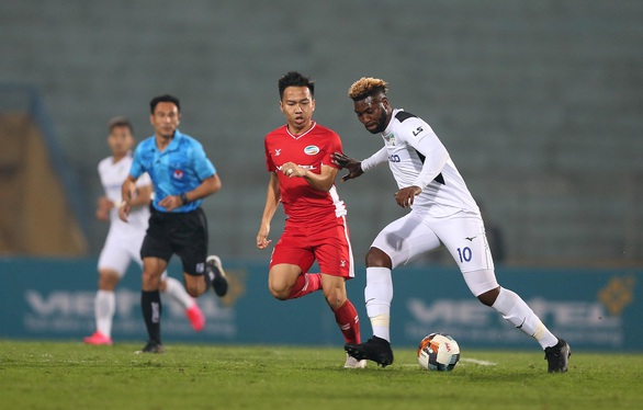 Hoãn V-League 2020 hết tháng 3 vì dịch COVID-19 - Ảnh 1. Hoãn V-League 2020 hết tháng 3 vì dịch COVID-19 - Ảnh 1.