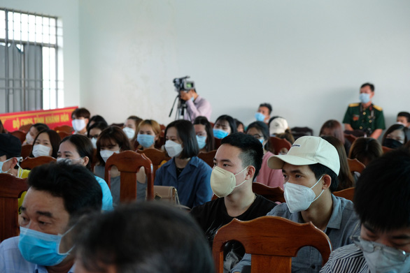 Nhiều cảm xúc trong ngày rời khu cách ly - Ảnh 2. Nhiều cảm xúc trong ngày rời khu cách ly - Ảnh 2.