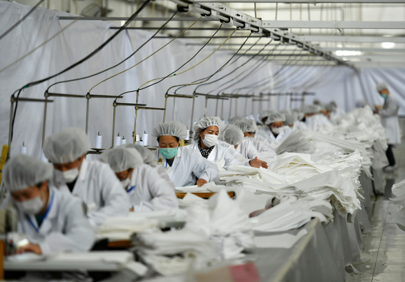 Sản lượng công nghiệp Trung Quốc giảm mạnh nhất trong 30 năm - Ảnh 1. Sản lượng công nghiệp Trung Quốc giảm mạnh nhất trong 30 năm - Ảnh 1.