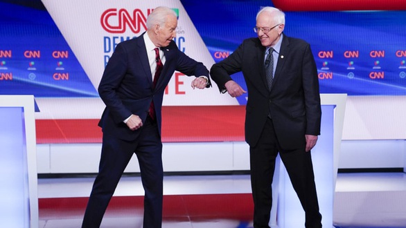 Tranh luận tay đôi, ông Biden thắng tập 1 - Ảnh 1. Tranh luận tay đôi, ông Biden thắng tập 1 - Ảnh 1.