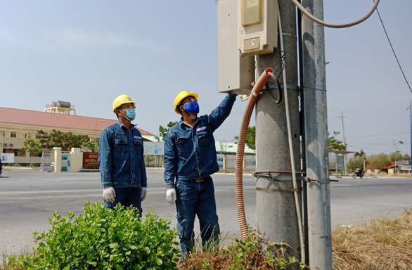 Công ty Điện lực Duyên Hải đảm bảo cấp điện cho Bệnh viện điều trị COVID-19 tại Cần Giờ - Ảnh 1. Công ty Điện lực Duyên Hải đảm bảo cấp điện cho Bệnh viện điều trị COVID-19 tại Cần Giờ - Ảnh 1.