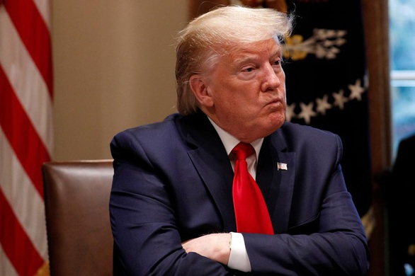 Vừa sáng, ông Trump lên Twitter liên tục nhắc ‘virus Trung Quốc’ - Ảnh 1. Vừa sáng, ông Trump lên Twitter liên tục nhắc ‘virus Trung Quốc’ - Ảnh 1.