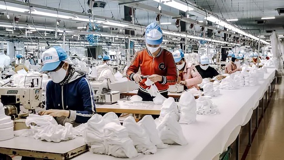 Khẩu trang vải kháng khuẩn được mùa - Ảnh 1. Khẩu trang vải kháng khuẩn được mùa - Ảnh 1.