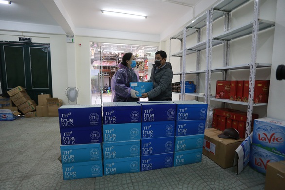 Dân ở khu cách ly Trúc Bạch: Chúng tôi không cảm thấy cô đơn - Ảnh 3. Dân ở khu cách ly Trúc Bạch: Chúng tôi không cảm thấy cô đơn - Ảnh 3.