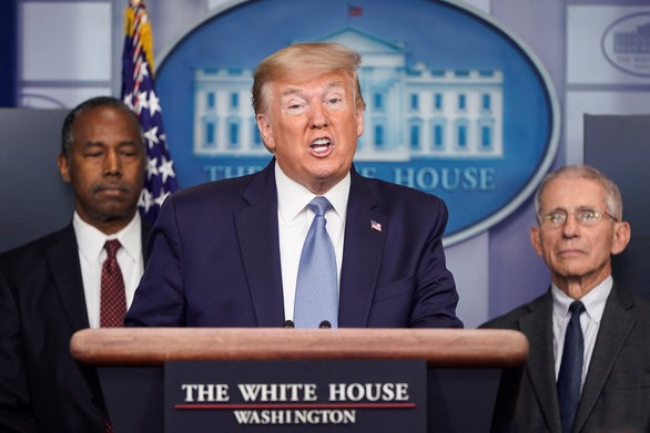 Ông Trump: Trung Quốc giữ kín như bưng về đại dịch - Ảnh 1. Ông Trump: Trung Quốc giữ kín như bưng về đại dịch - Ảnh 1.