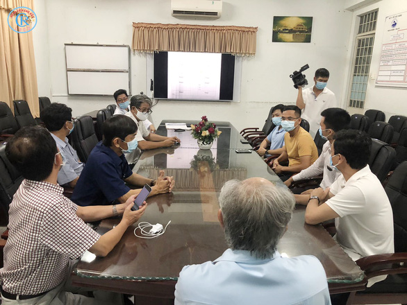 Đội phản ứng nhanh số 2 Chợ Rẫy chi viện Tây Ninh chống COVID-19 - Ảnh 1. Đội phản ứng nhanh số 2 Chợ Rẫy chi viện Tây Ninh chống COVID-19 - Ảnh 1.
