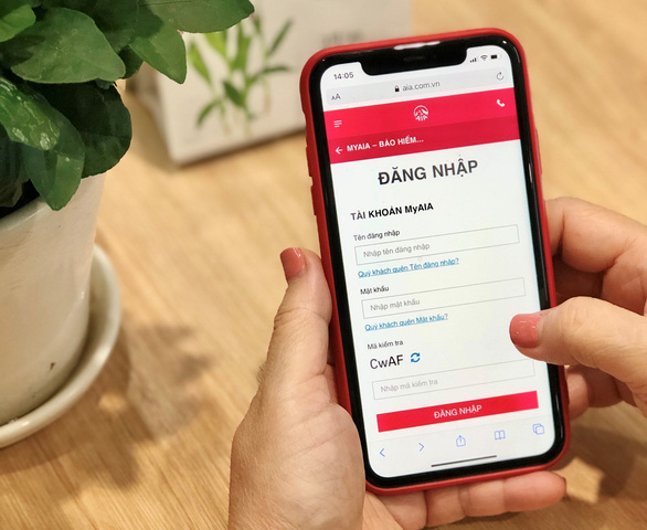 Giao dịch bảo hiểm online ‘lên ngôi’ - Ảnh 1. Giao dịch bảo hiểm online ‘lên ngôi’ - Ảnh 1.