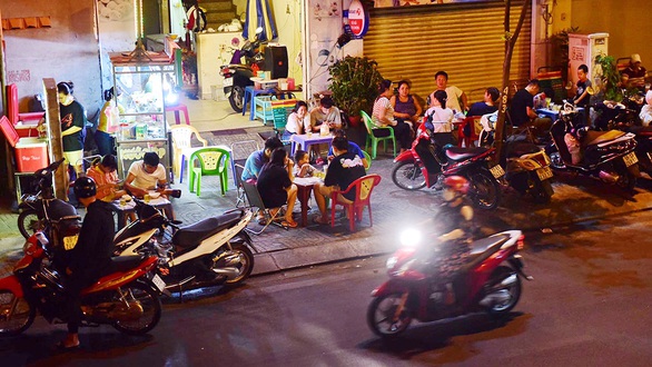 Mùa dịch: Càng ở trong nhà càng tốt - Ảnh 1. Mùa dịch: Càng ở trong nhà càng tốt - Ảnh 1.