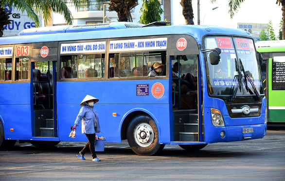 TP.HCM hạn chế xe buýt, xe khách ra sao? - Ảnh 1.