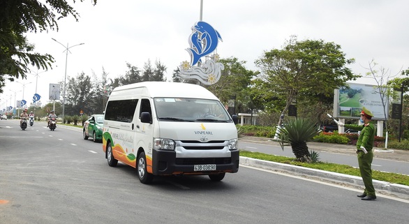 Không cho biết danh tánh, một cụ bà ủng hộ một cây vàng Cùng Tuổi Trẻ chống dịch COVID-19 - Ảnh 1. Không cho biết danh tánh, một cụ bà ủng hộ một cây vàng Cùng Tuổi Trẻ chống dịch COVID-19 - Ảnh 1.