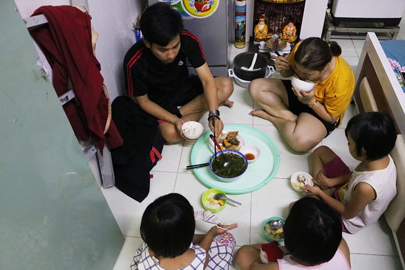 Kỳ vọng gói hỗ trợ an sinh xã hội - Ảnh 3. Kỳ vọng gói hỗ trợ an sinh xã hội - Ảnh 3.