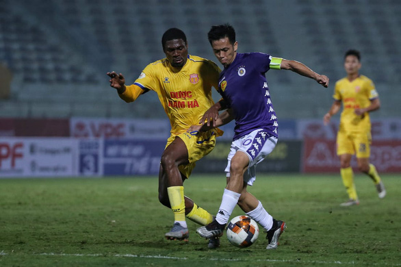V-League chưa chốt ngày trở lại, có thể đá tập trung tại miền bắc - Ảnh 1. V-League chưa chốt ngày trở lại, có thể đá tập trung tại miền bắc - Ảnh 1.