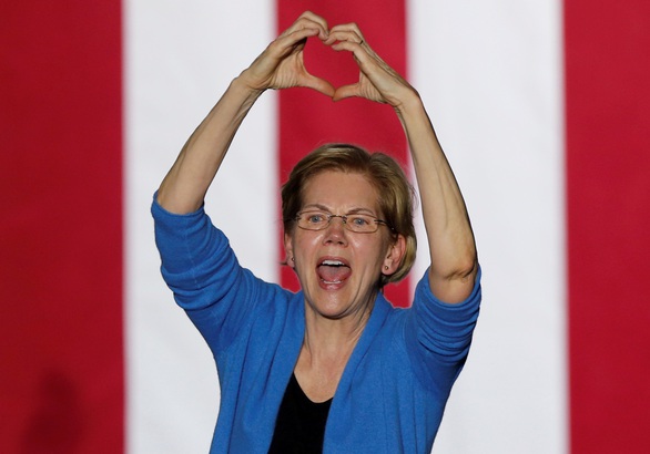Nữ ứng viên Elizabeth Warren rời cuộc đua tranh cử tổng thống Mỹ 2020 - Ảnh 1. Nữ ứng viên Elizabeth Warren rời cuộc đua tranh cử tổng thống Mỹ 2020 - Ảnh 1.