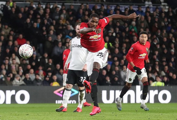 Tân binh Ighalo lập cú đúp giúp Man Utd thắng dễ ở Cúp FA - Ảnh 4. Tân binh Ighalo lập cú đúp giúp Man Utd thắng dễ ở Cúp FA - Ảnh 4.