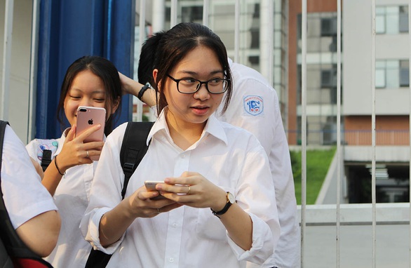 Nghỉ học tránh dịch, tuyển sinh lớp 10 năm nay ra sao? - Ảnh 1.