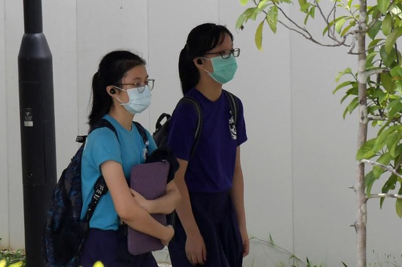 1,5 tỉ học sinh toàn cầu nghỉ học vì corona, vì sao học sinh Singapore không nghỉ? - Ảnh 1. 1,5 tỉ học sinh toàn cầu nghỉ học vì corona, vì sao học sinh Singapore không nghỉ? - Ảnh 1.