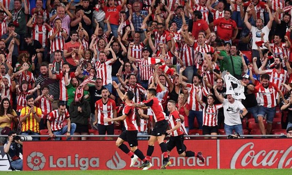 Có tin Ý, Tây Ban Nha sẽ bỏ quyền đăng cai Euro 2020 - Ảnh 1. Có tin Ý, Tây Ban Nha sẽ bỏ quyền đăng cai Euro 2020 - Ảnh 1.
