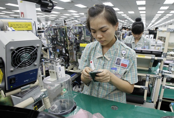 Tái cơ cấu để tránh lệ thuộc sâu vào thị trường bên ngoài hậu COVID-19 - Ảnh 1. Tái cơ cấu để tránh lệ thuộc sâu vào thị trường bên ngoài hậu COVID-19 - Ảnh 1.