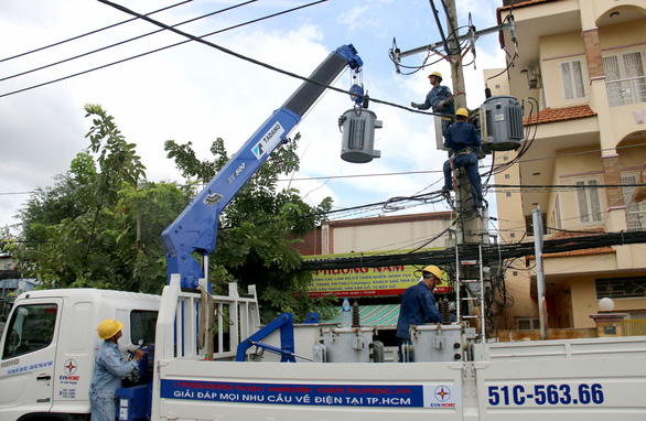 Nhiều người bị dụ chuyển tiền sau cuộc gọi giả danh hù cắt điện vì ‘tiền điện tăng bất thường - Ảnh 1.