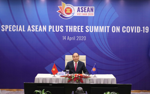 Lãnh đạo ASEAN+3 nhất trí đặt lợi ích người dân lên đầu trong dịch COVID-19 - Ảnh 1.
