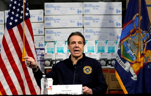 Ông Trump muốn mở cửa kinh tế, thống đốc New York nói chưa chắc - Ảnh 1. Ông Trump muốn mở cửa kinh tế, thống đốc New York nói chưa chắc - Ảnh 1.