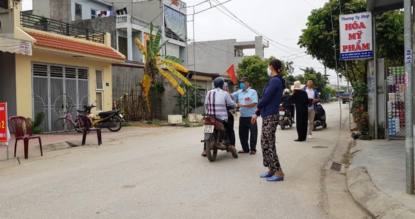 Dù nguy cơ thấp, Thái Bình vẫn ra công điện khẩn siết chặt giãn cách xã hội - Ảnh 2. Dù nguy cơ thấp, Thái Bình vẫn ra công điện khẩn siết chặt giãn cách xã hội - Ảnh 2.