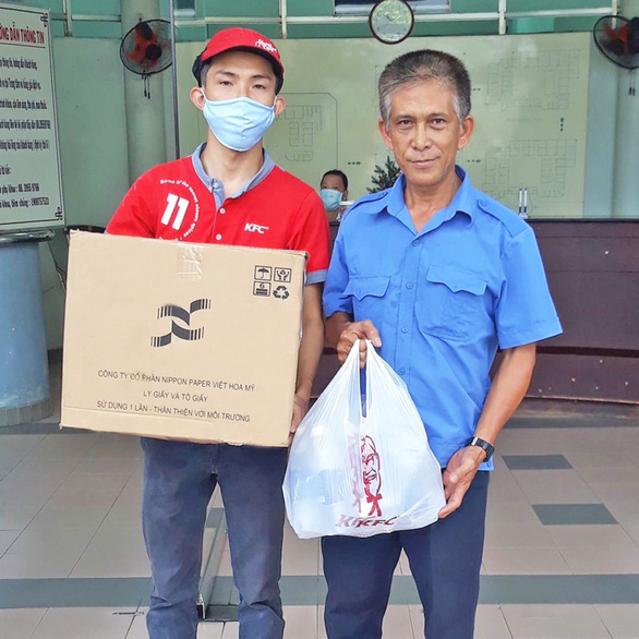 KFC Việt Nam chung tay phòng chống, kiểm soát dịch bệnh - Ảnh 1.