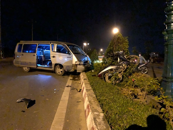 Gặp tai nạn nguy kịch nhưng gọi 115 không ai nghe máy? - Ảnh 2. Gặp tai nạn nguy kịch nhưng gọi 115 không ai nghe máy? - Ảnh 2.