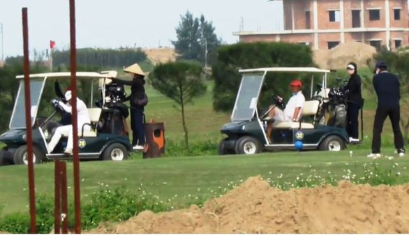 Mở cửa đón khách, công ty sân golf bị phạt 15 triệu đồng - Ảnh 1. Mở cửa đón khách, công ty sân golf bị phạt 15 triệu đồng - Ảnh 1.