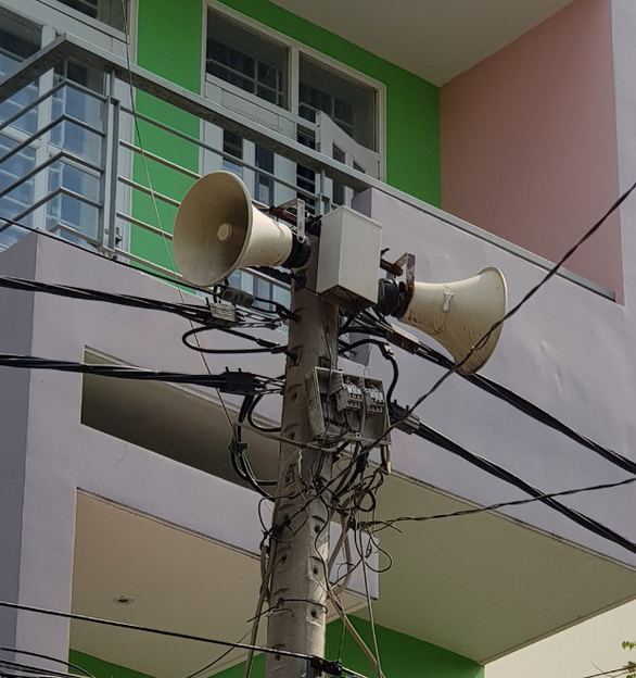 Nhật ký mùa dịch: Yêu lại chiếc loa phường - Ảnh 1. Nhật ký mùa dịch: Yêu lại chiếc loa phường - Ảnh 1.