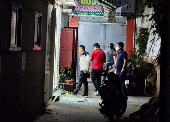 Điều tra 2 vụ nổ súng liên tiếp trong đêm tại Hải Phòng - Ảnh 1. Điều tra 2 vụ nổ súng liên tiếp trong đêm tại Hải Phòng - Ảnh 1.