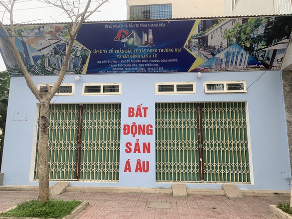 Khởi tố vụ chi cục trưởng thi hành án dân sự và chủ tiệm vàng tử vong sau khi uống rượu - Ảnh 1. Khởi tố vụ chi cục trưởng thi hành án dân sự và chủ tiệm vàng tử vong sau khi uống rượu - Ảnh 1.